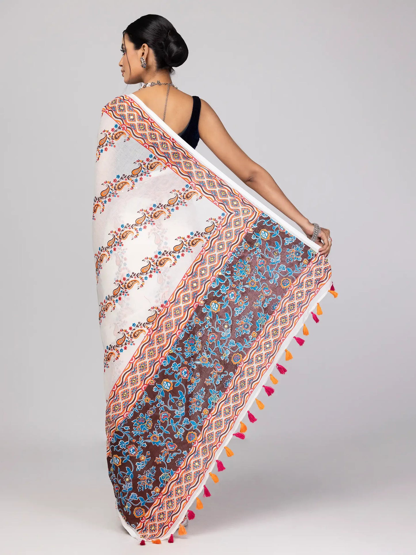 Off White Printed and Embroidered Cotton Saree